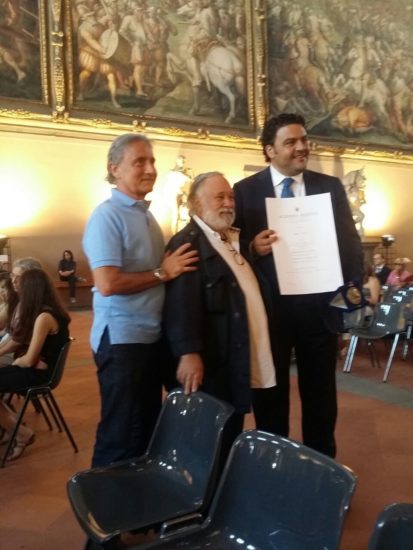SAN ROBERTO. Al sindaco Roberto Vizzari consegnato a Firenze il premio “Lorenzo il Magnifico”