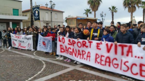 protesta associazioni sportive.jpg