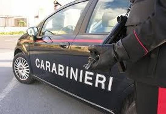 Blitz dei carabinieri, catturato il latitante Carmine Alvaro: si nascondeva in un casolare