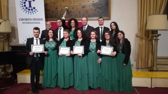Successo a Roma per il coro “Città di Villa San Giovanni”: premio “Best Coreography” e Medaglia d’Oro al Festival Internazionale Chorus Inside