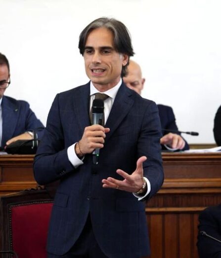 Falcomatà: «Regione nemica di Reggio, in assestamento di bilancio tentativo di scippo da 5 milioni alla Città Metropolitana»