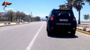 San Ferdinando, minacciava 8 donne per estorcere denaro: in un caso pretendeva anche sesso gratis. Arrestato