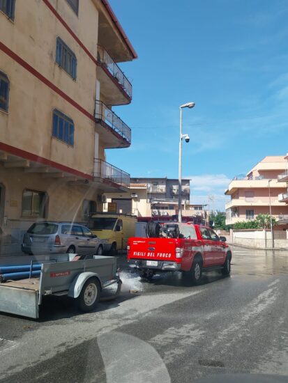 Notte di maltempo a Villa, allagamenti e disagi. A Pezzo cabina elettrica ko, Posta, attività e abitazioni senza corrente