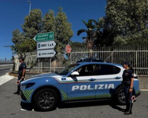 Oltre 2 chili di cocaina sull’A2: inseguimento e arresto, il blitz finisce a Villa San Giovanni